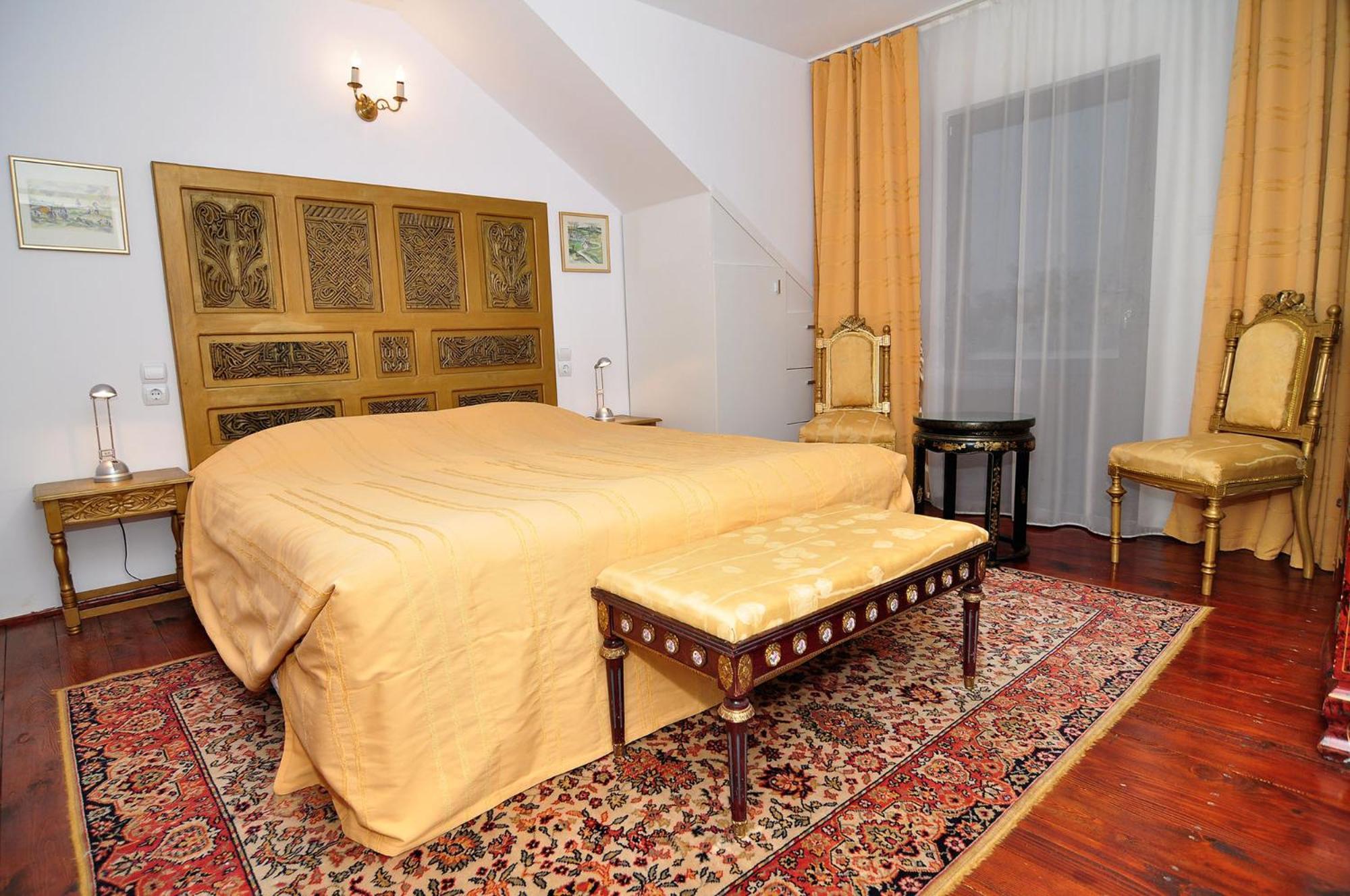 Bed & Breakfast Popamuseum Tarpesti Strada Muzeului Nr 28 Tirpesti Экстерьер фото